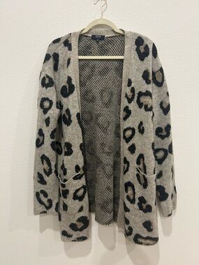 Leopard Print Open-Front Cardigan Sweater - Taupe/Black